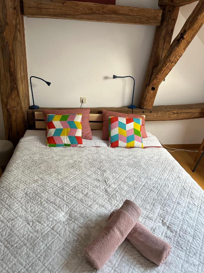 Les Deux Chambres Au Dessus De La Colline Намюр Екстериор снимка